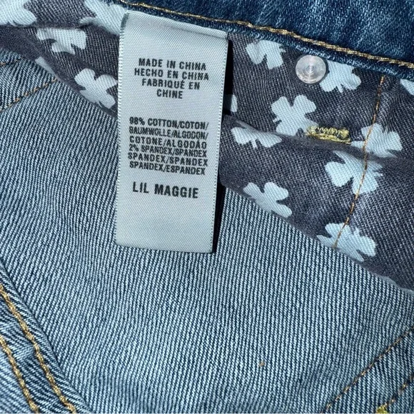 Lucky Brand Lil Maggie Peace Embroidered Flare Low Rise Jeans Size 12 31 - Picture 7 of 10